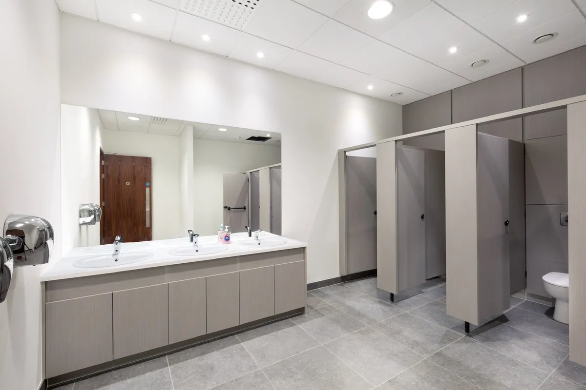 Details On High Quality Washroom Cubicles